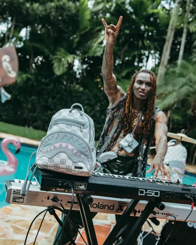 A.I.8 AFRICAN INTELLIGENCE BOOKED & BUSY SAVAGE RUCKSACK