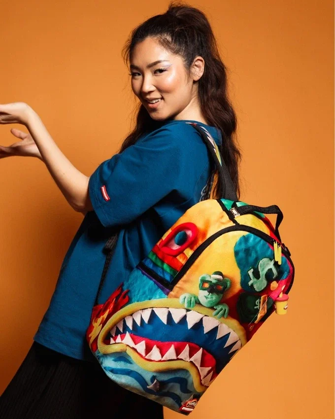 AUS ECHTEM PLAY-DOH DLXSR-RUCKSACK