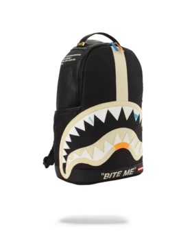 BITE ME SHARK (SCHWARZ) RUCKSACK