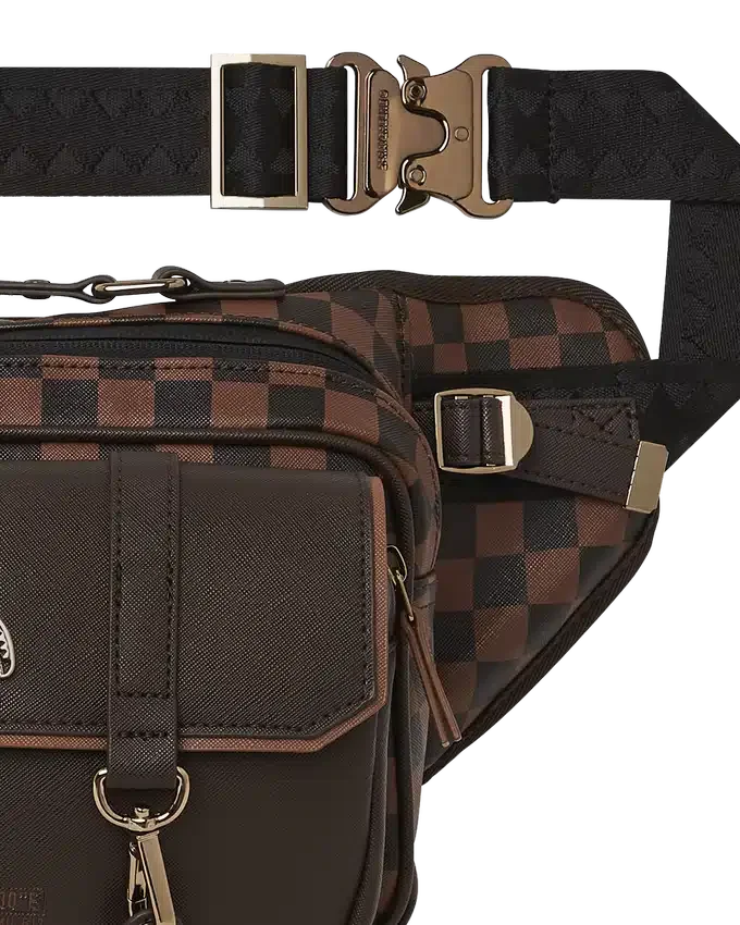 CHECKMATE ROYALE CARGO Umhängetasche