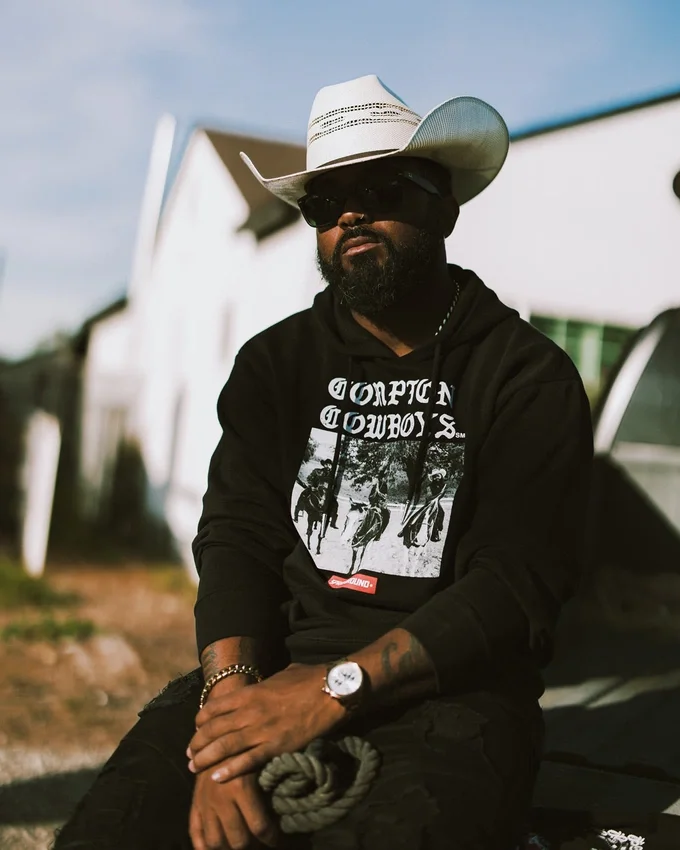 COMPTON COWBOYS CITY RIDERS HOODIE