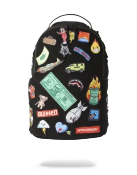 DER RUCKSACK MIT 32 ABNEHMBAREN PATCHES UND KLETTVERSCHLUSS