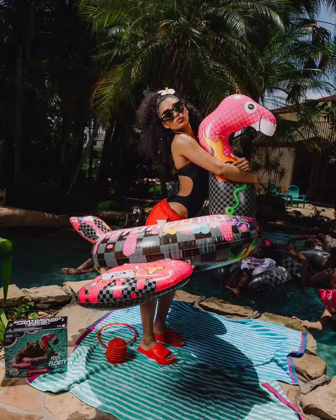 FLAMINGO MAFIA – POOL-PARTY-SCHWIMMTIER