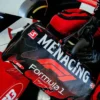 FORMULA 1 MENACING Seesäcke