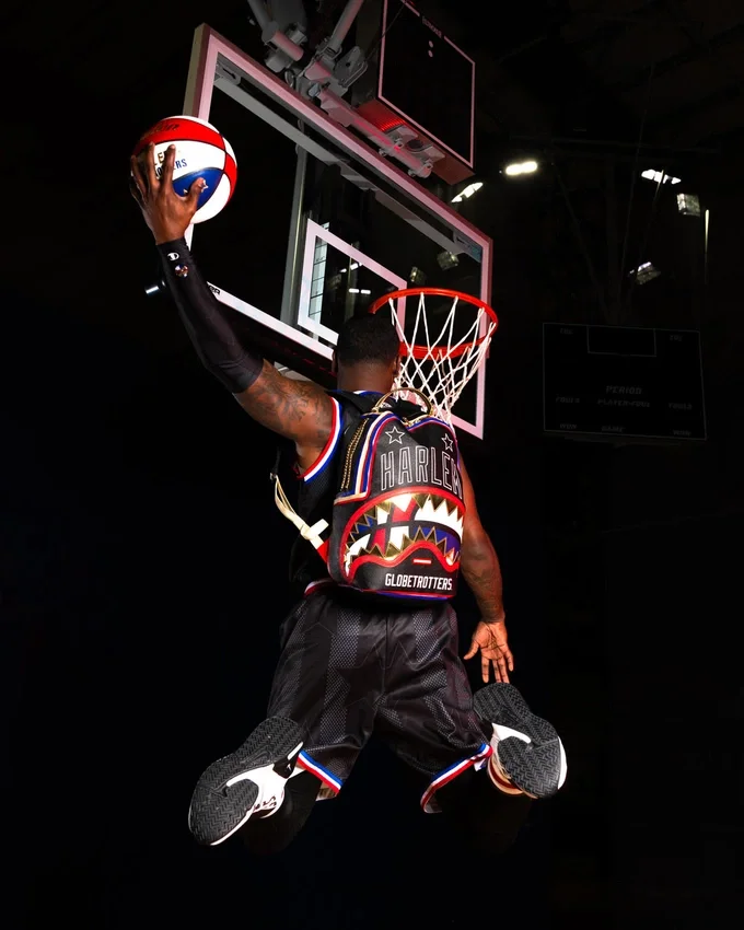 HARLEM GLOBETROTTERS CLASSIC RUCKSACK (DLXV)