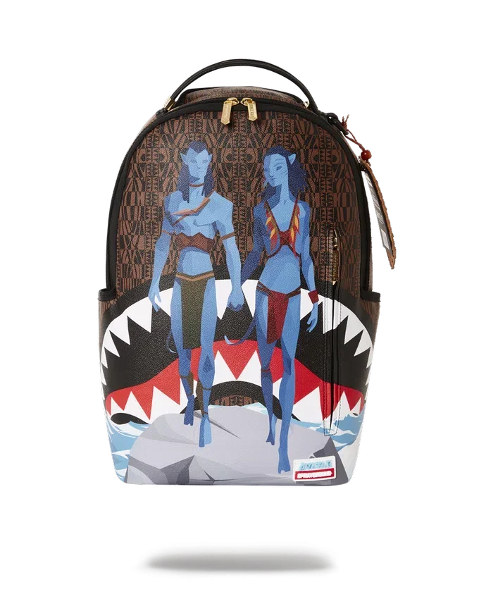 JAKE UND NEYTIRI – SHARKS IN PANDORA
