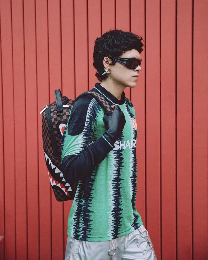 KYOTOKNIT SHARKS IN PARIS DLX-RUCKSACK