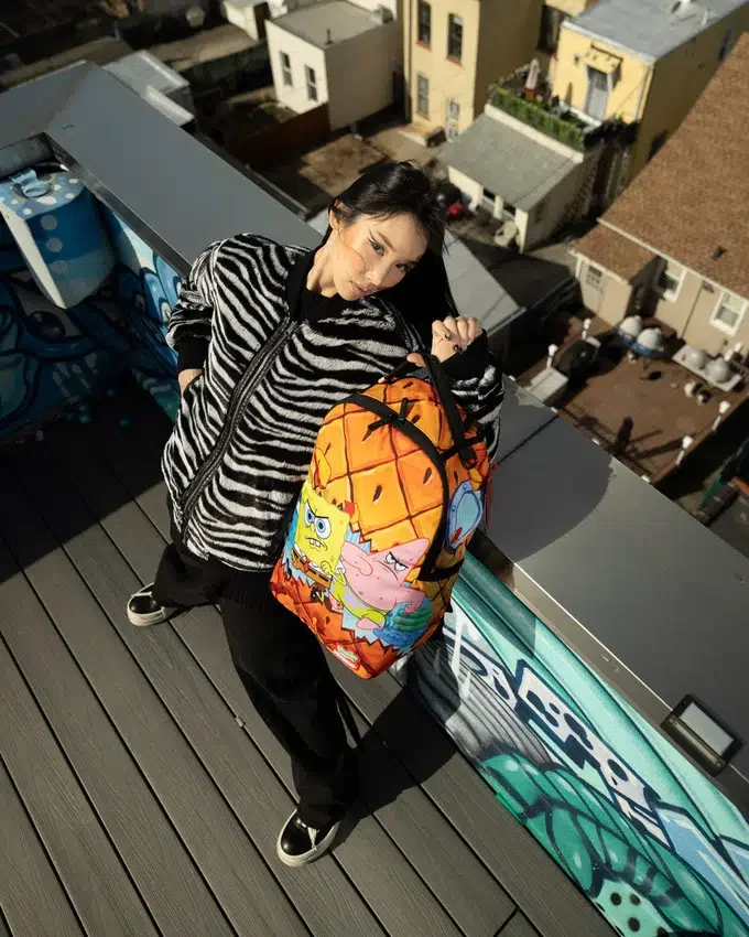 LEG DICH NICHT MIT SPONGEBOB AN DLXSR-RUCKSACK