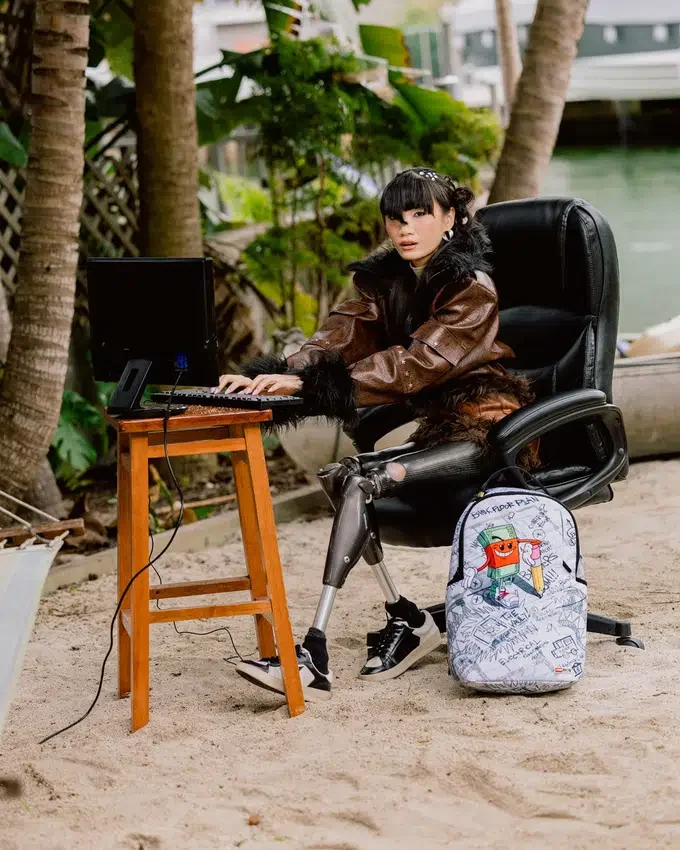 MONEY BOY SCHEMATICS Rucksäcke