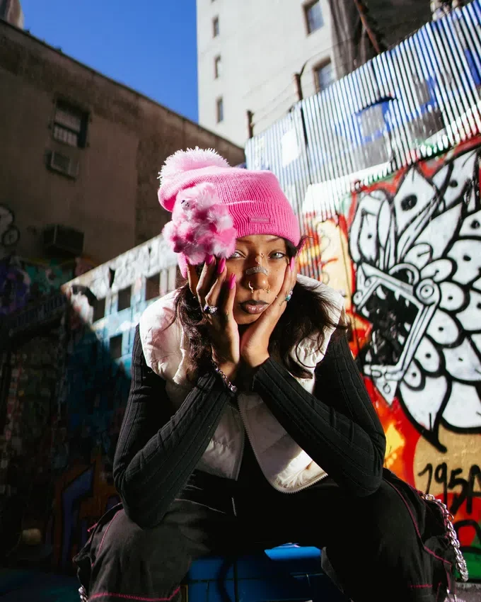 PINK LIL BEAR PUFF-MÜTZE