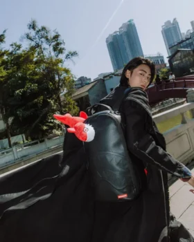 PLUSH SHARK BIG BITE RUCKSACK