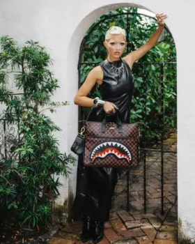 SAWTOOTH SHARKS IN PARIS REISETASCHE