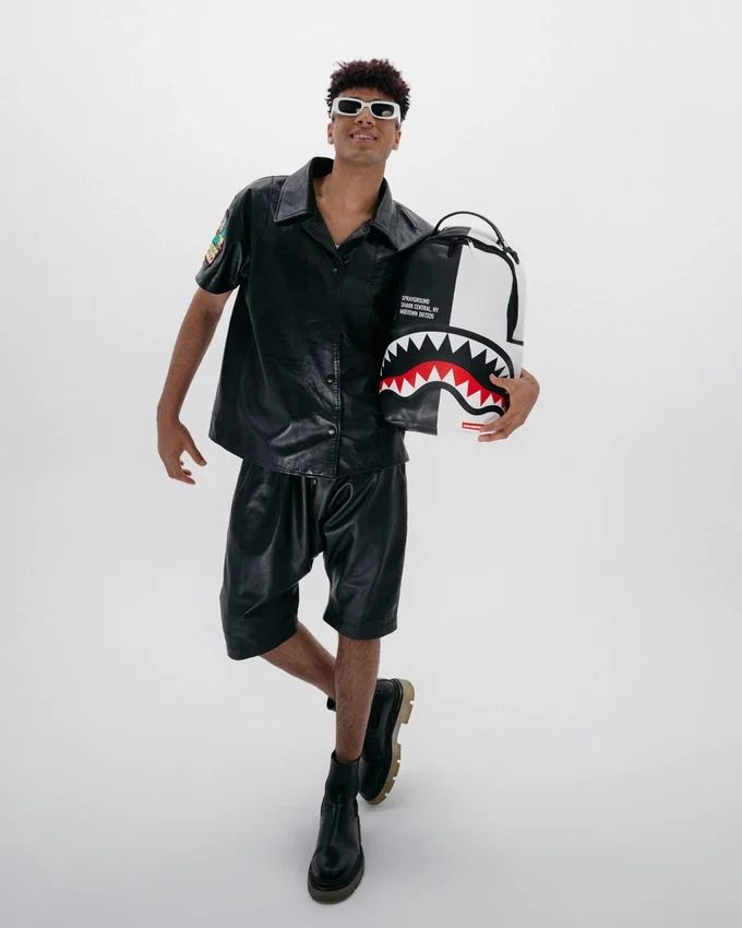 SHARK CENTRAL SPLIT RUCKSACK BLK/WHT (DLXV)
