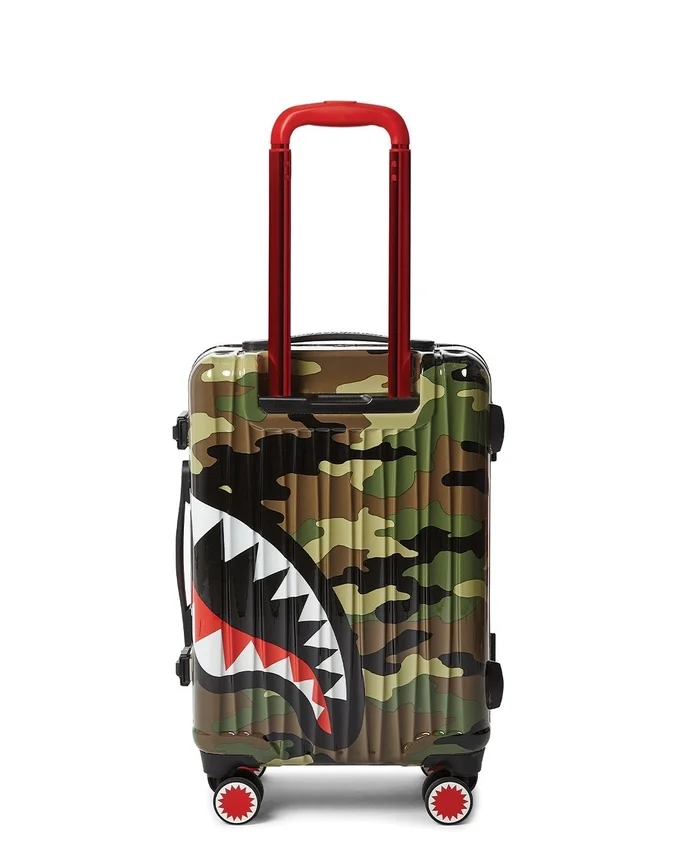 SHARKNAUTICS (Camo) 21,5” Reisegepäck