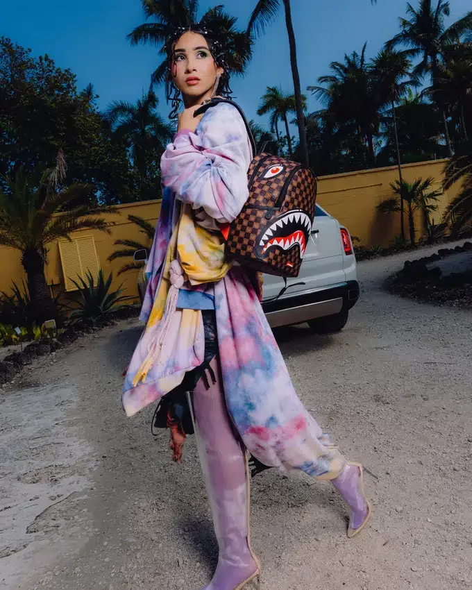 SHARKS IN PARIS GRIN & GRIND SAVAGE RUCKSACK
