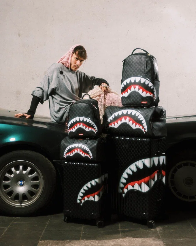 SHARKS IN PARIS HYPER PUFF Seesack