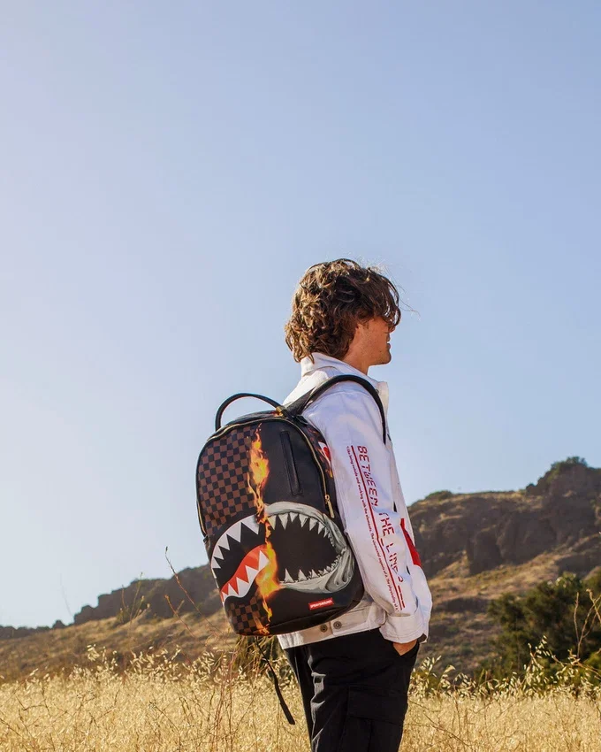 SHARKS IN PARIS UNSTOPPABLE RUCKSACK (DLXV)