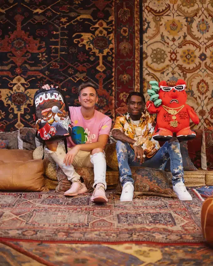 SOULJA BOY BRINGT DIE MENSCHENMASSE ZUM TOBEN – DRACO
