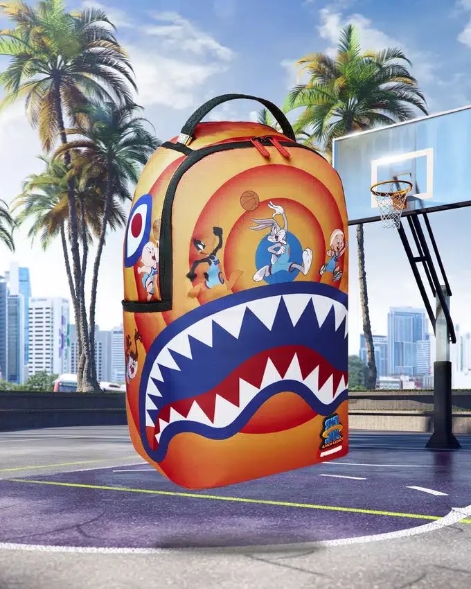 SPACE JAM2 Shark Dunk Rucksäcke (DLXR)