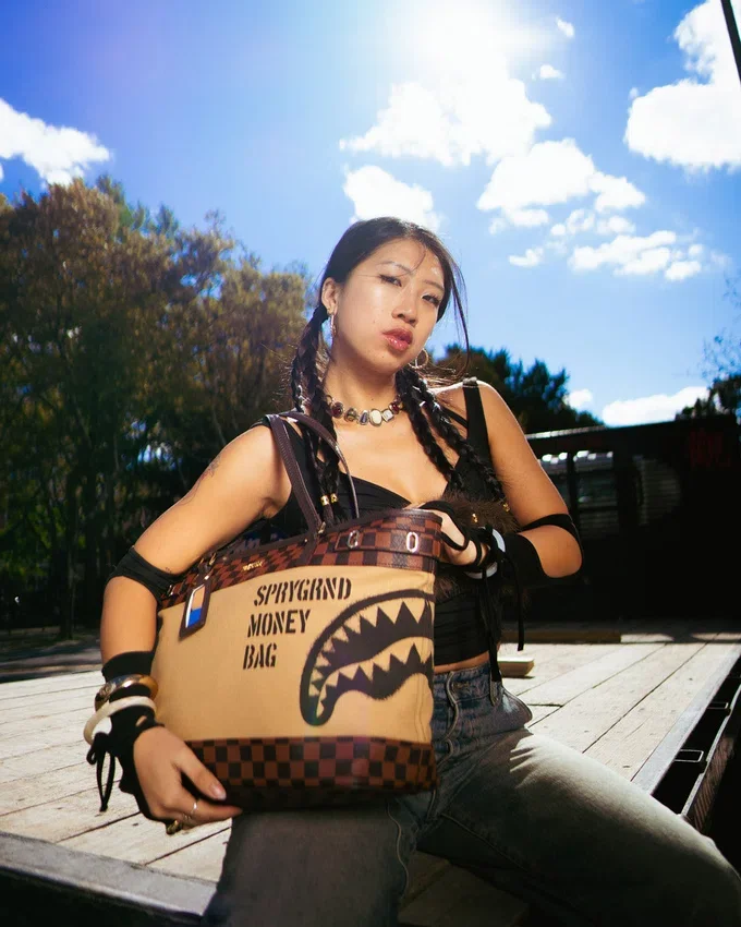 SPRAYGROUND Geldtaschen-Tragetasche