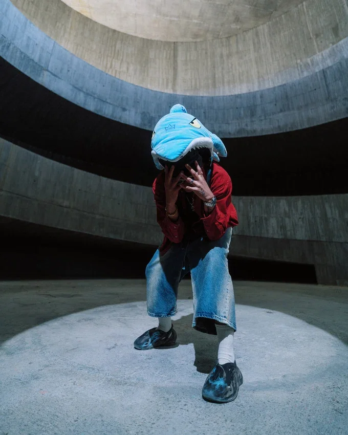 STUFFED SAVAGE HOODY RUCKSACK SHARK