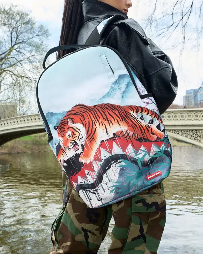TIGER CLAW MOUNTAIN RUCKSACK