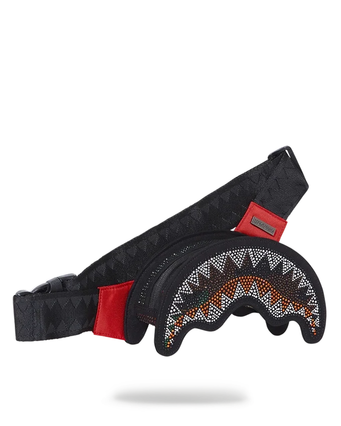 TRINITY CAMO SHARKMOUTH UMHÄNGETASCHE