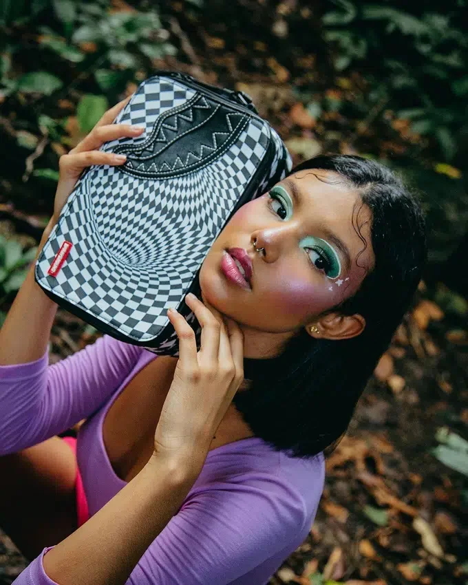 TRIPPY CHECK Kulturbeutel, auch bekannt als „Geldtasche“