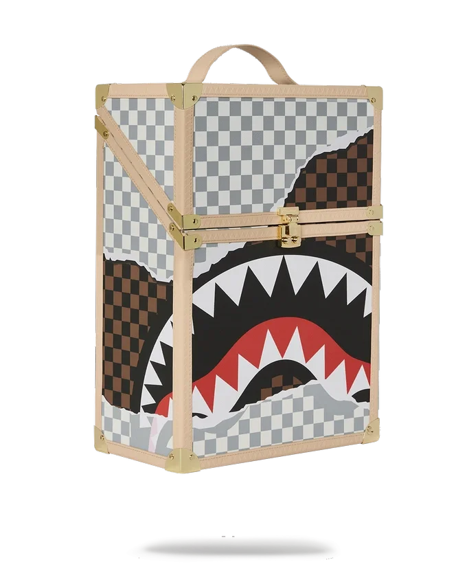 UNSTOPPABLE ENDEAVORS II CHATURANGA Shark 1900 Rucksäcke